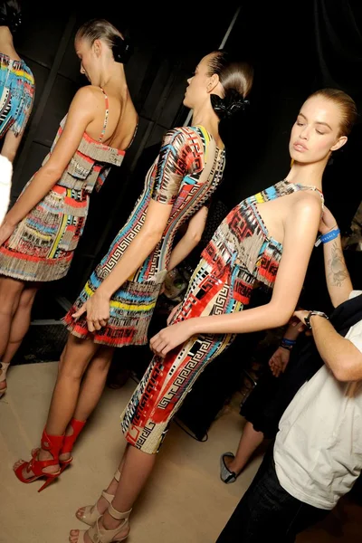 Look 65